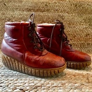 SOLD! VTG Bastien Husky Banff Snow Winter Boots